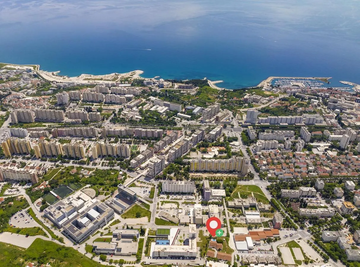 Villa Sviba 0*, Split